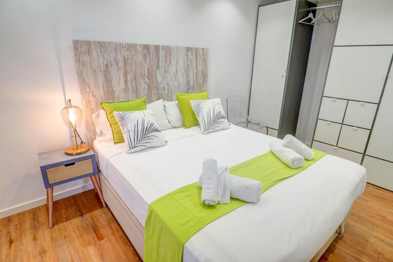 Apartment The Moonlight Seaview By Hello Homes Sitges